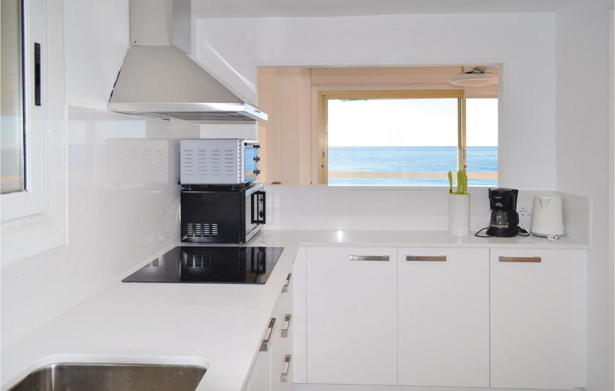 3 Bedroom Beautiful Apartment In Льорет-де-Мар Екстер'єр фото